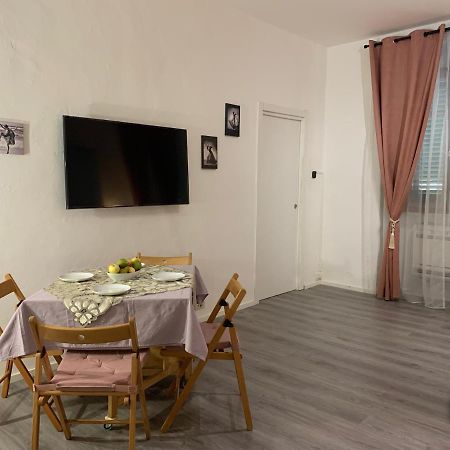 Apartmán Casa Julka Livorno Exteriér fotografie